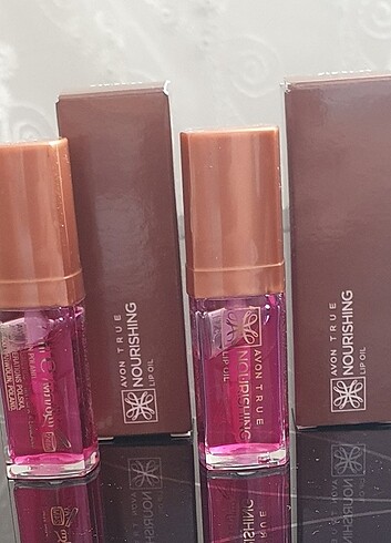 Avon dudak parlatıcısı