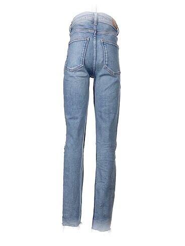 32 Beden Bershka Jean / Kot %70 İndirimli.