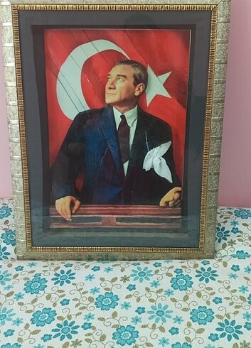 Atatürk tablosu hiç kullanılmadı 