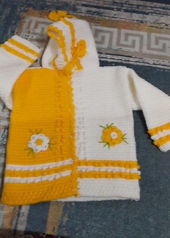 Sarı Beyaz Kareli Bebek Örgü Battaniye - Görsel 4