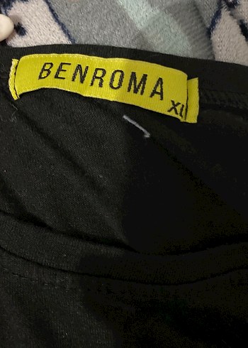 Sırt baskılı tshirt - Görsel 2