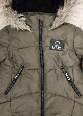 Kürklü Kapüşonlu Kız Çocuk Uzun Boy Mont - Görsel 3