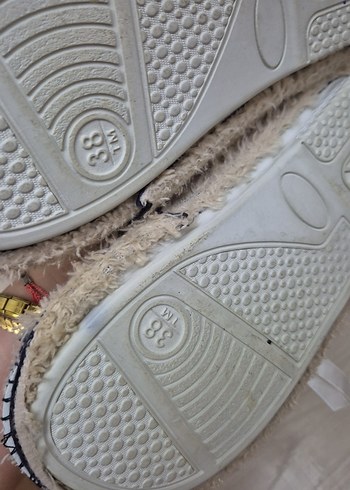 Kahverengi Kürklü Kadın Ev Terliği - Görsel 2