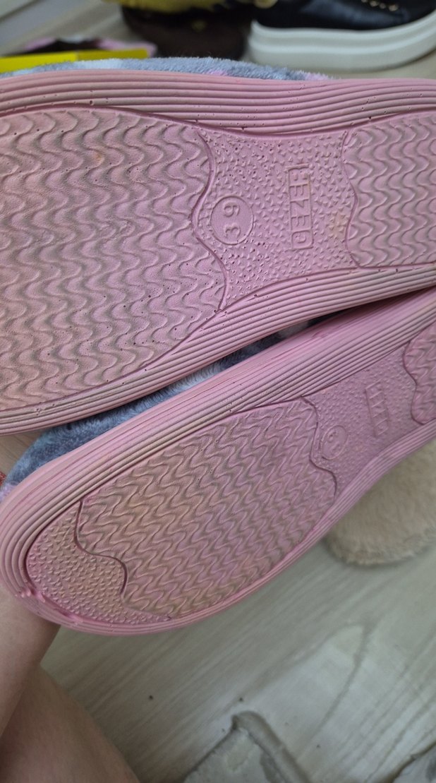 Kahverengi Kürklü Kadın Ev Terliği - Görsel 3