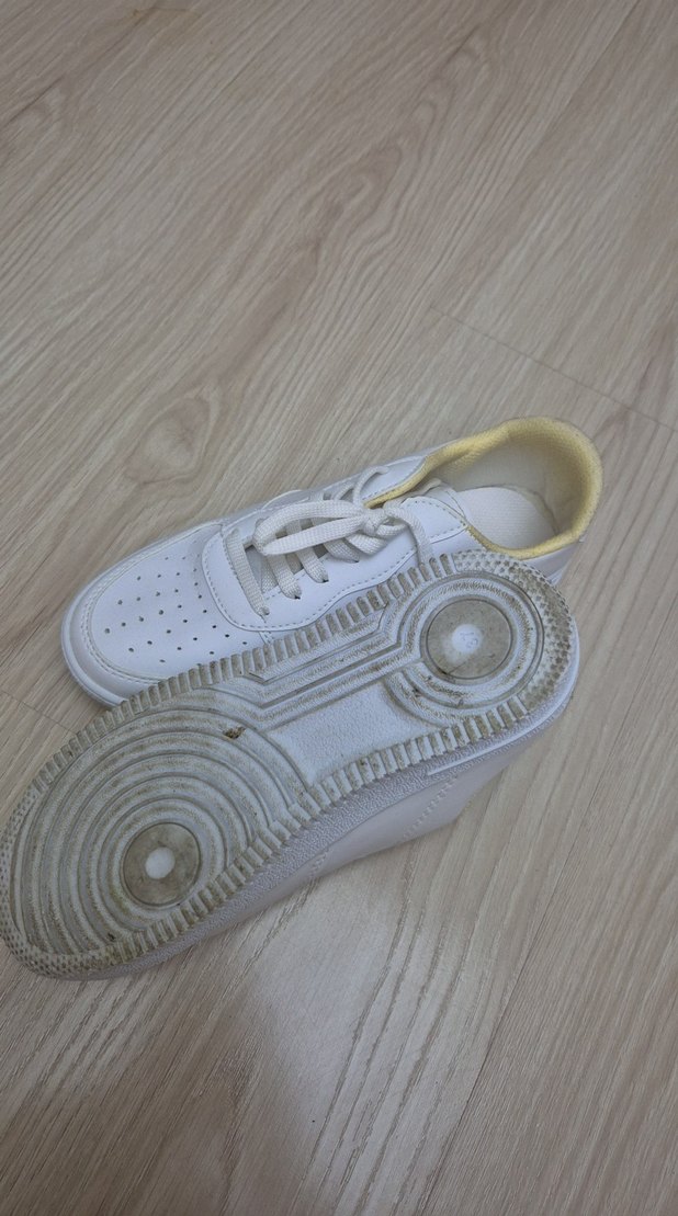 Beyaz Minimalist Kadın Spor Ayakkabı - Görsel 3