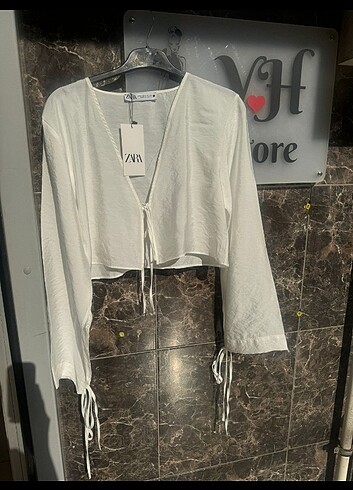 Zara crop bluz