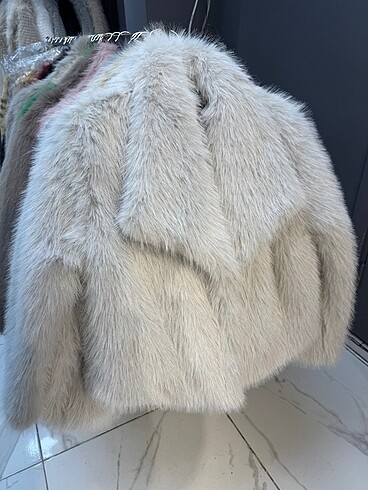 Zara Zara peluş kürk
