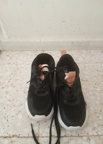 37 Beden çeşitli Renk Spor ayakkabı 