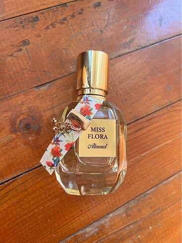  Beden Renk Miss flora almond kadın parfümü