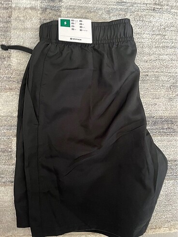 Decathlon Decathlon şort unisex