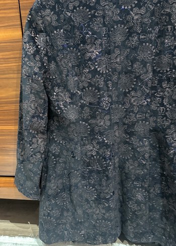 Düğmeli Yılan Desenli Uzun Kadın Kaban - Görsel 8