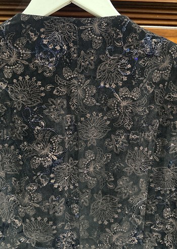 Düğmeli Yılan Desenli Uzun Kadın Kaban - Görsel 9