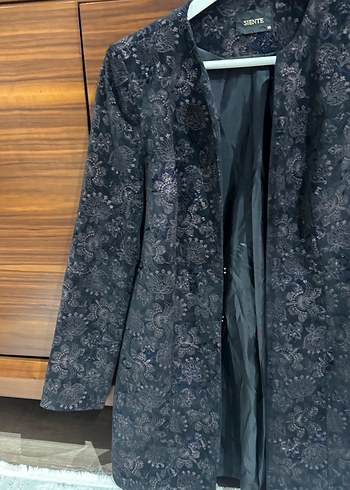 Düğmeli Yılan Desenli Uzun Kadın Kaban - Görsel 2