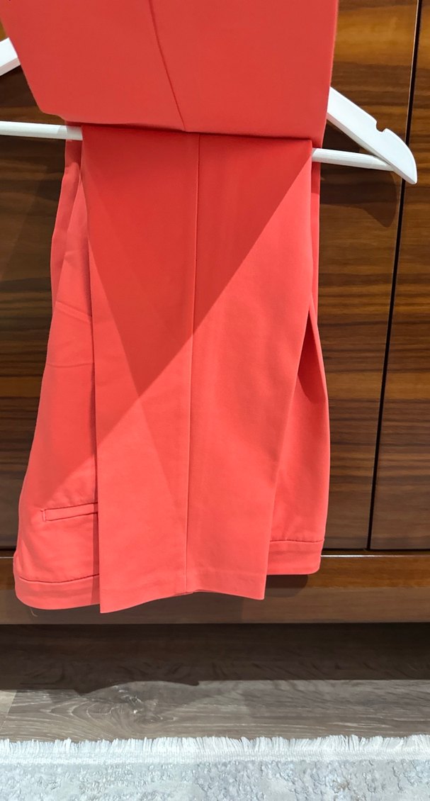 Kadın Kırmızı Pilili Midi Kumaş Pantolon - Görsel 4