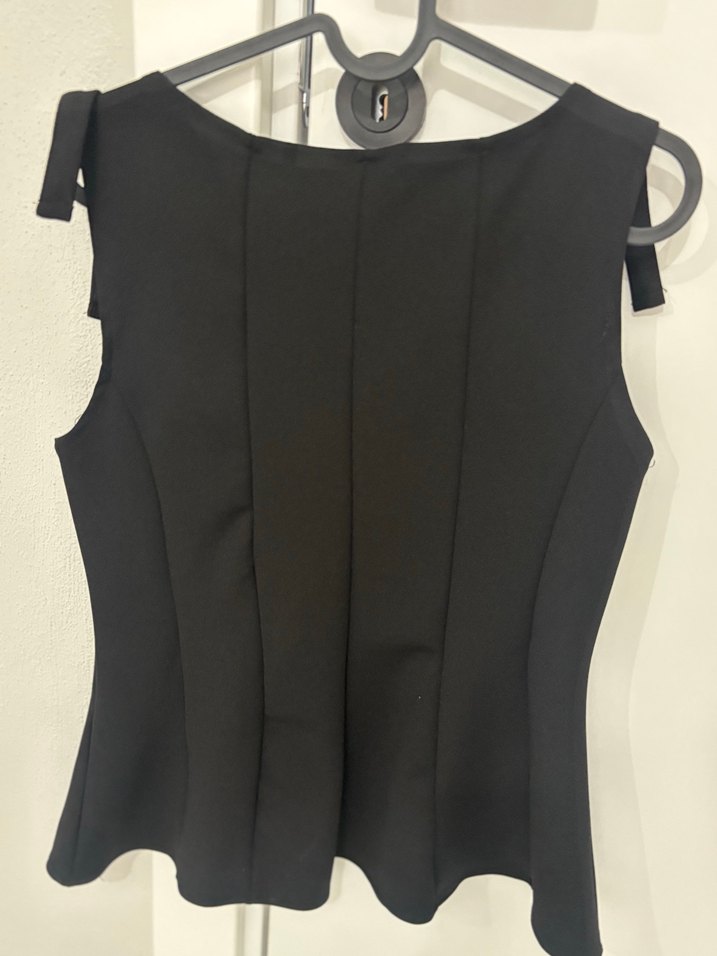 Siyah Askılı Mini Bluz - Görsel 4