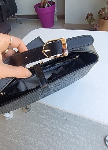 Yves Saint Laurent Kroko Desenli Askılı Sıfır Replika Çanta (Açıklamayı okuyunuz 