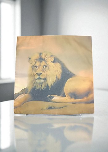 Aslan Desenli Camel Renkli Yastık Kılıfı