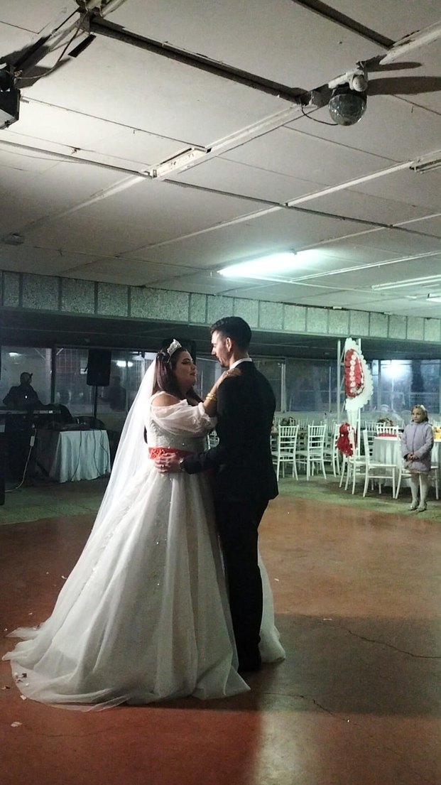 helana V Yaka Beyaz Gelinlik - Görsel 3