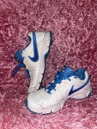 Nike orjinal ayakapi