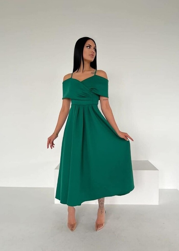 Sade şık yeşil elbise  - Görsel 4