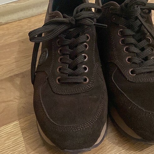 39 Beden Sneakers