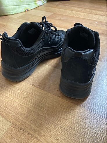38 Beden Skechers