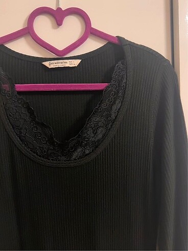 l Beden Stradivarius yırtmaçlı elbise