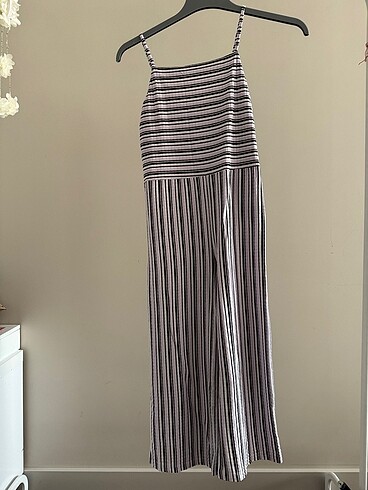 H&M yandan fermuarlı tulum