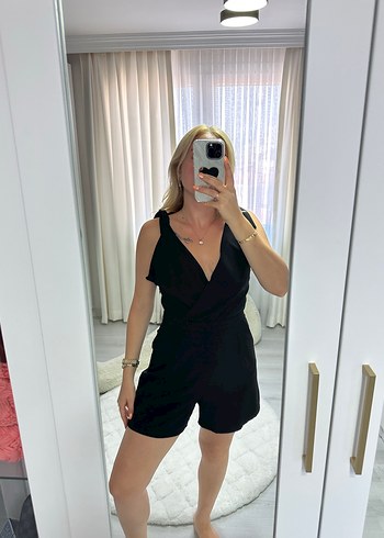 Zara Siyah Mini Saten V Yaka Kadın Tulum