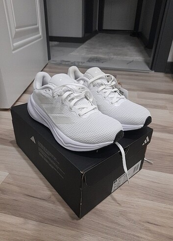 Adidas Adidas response sıfır hiç kullanılmamış 