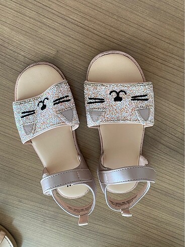 28 Beden camel Renk H&M kız çocuk sandalet