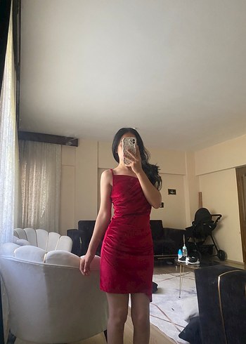 s Beden Kırmızı V Yaka İnce Askılı Mini Elbise