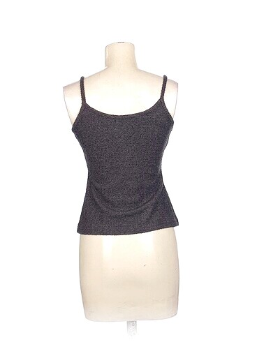 m Beden PreLoved Askılı %70 İndirimli.