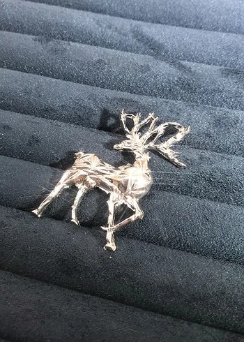Altın Renk Parlak Geyik Broş Pin Rozet 1 Adet - Görsel 3