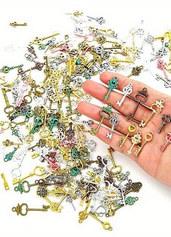 American Vintage 10 Adet Vintage Motifli Anahtar Kolye ve Küpe Ucu