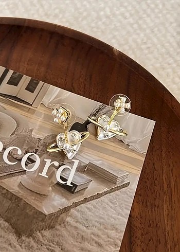 Vivienne Westwood Satürn Muadil Küpe - Görsel 4