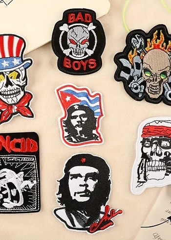 Çok Renkli Nakışlı Erkek - Görsel 2