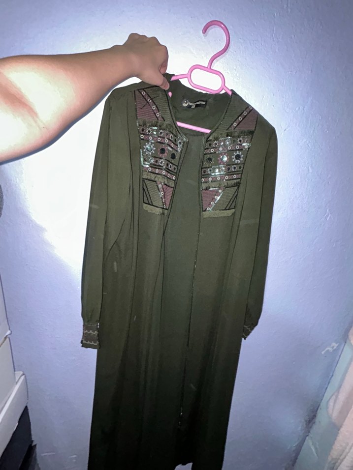 Nakışlı Haki Uzun Tesettür pardüse - Görsel 2