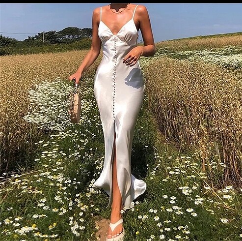 Saten düğmeli elbise