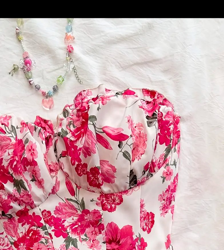 Çiçekli Straplez Mini Elbise - Görsel 5