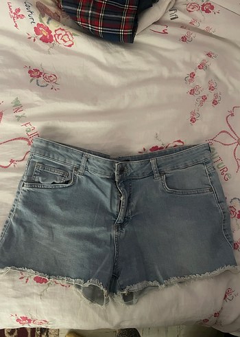 Düğmeli Loose Fit Mini Denim Şort - Görsel 2