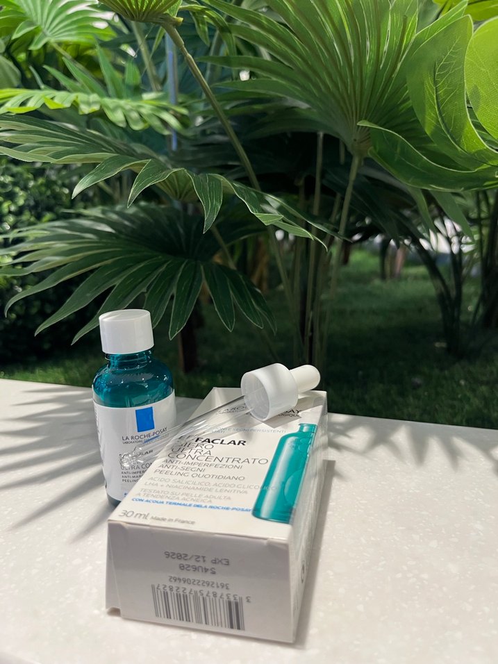 La Roche-Posay Effaclar Ultra Konsantre Serum 30 ml - Görsel 4