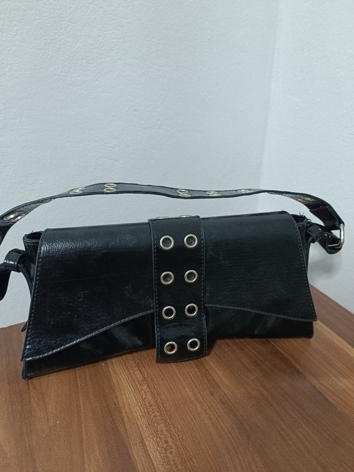 Parlak Siyah Baskılı Deri Omuz Çantası - Görsel 3