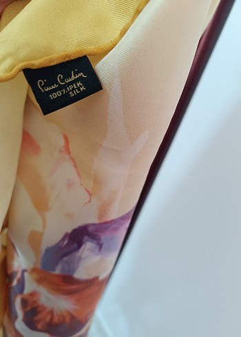 Beden çeşitli Renk Pierre Cardin Renkli İpek eşarp