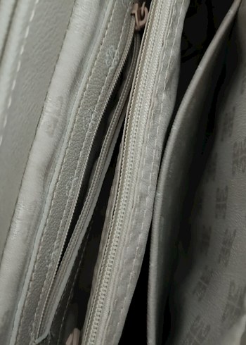 Beden Pierre Cardin Zincir Detaylı Çanta