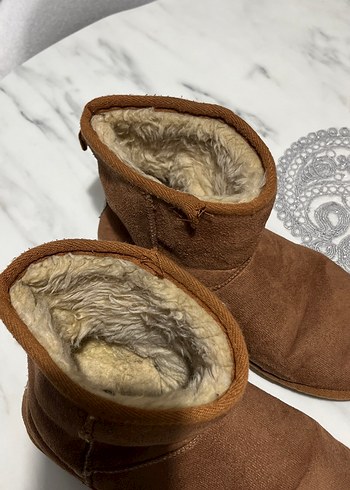 Ugg Kürklü Kahverengi Süet Kadın Bot