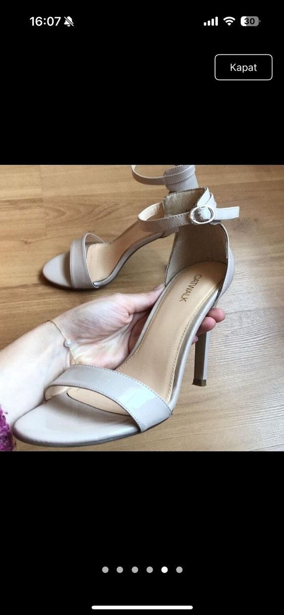 Bej Topuklu Ayakkabı - Görsel 3