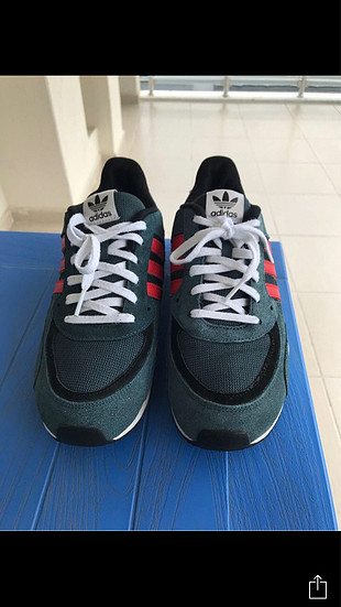 40 Beden lacivert Renk Adidas spor ayakkabı