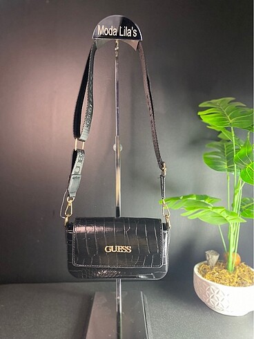Guess Guess mini siyah deri çanta