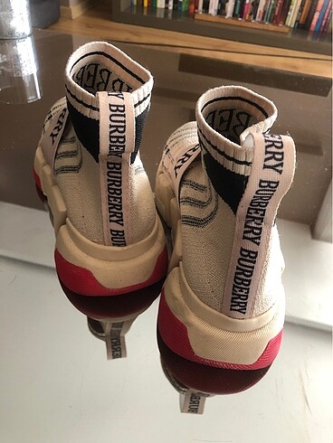 37 Beden BURBERRY Spor Ayakkabı